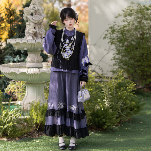 【鸢尾花事】原创汉服女冬款汉元素琵琶袖改良加厚蛋糕裙日常套装