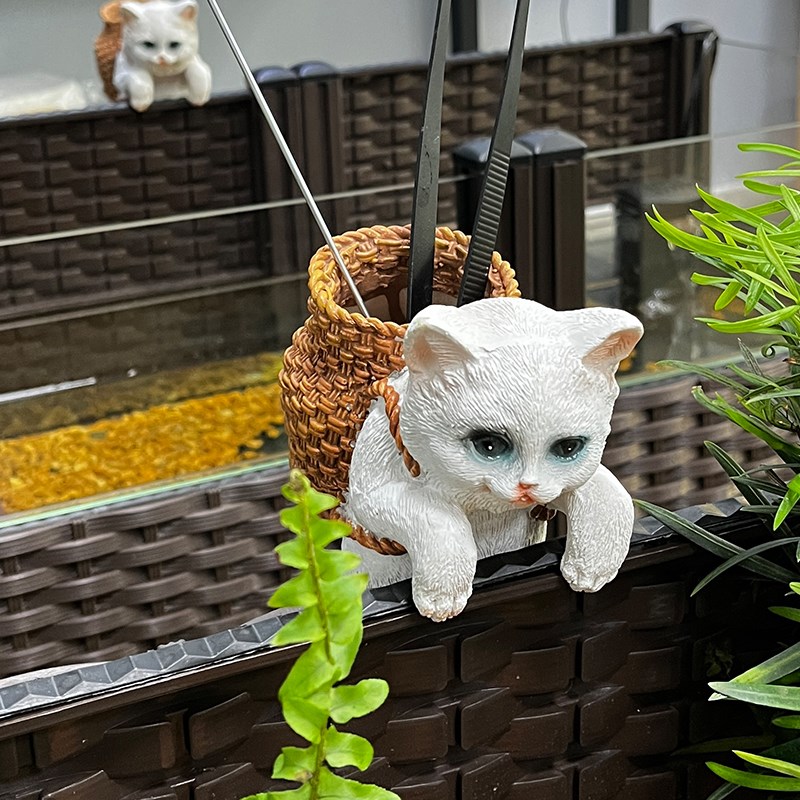 鱼缸小摆件可插小捞网捏子玻璃缸边攀爬猫背篓猫箩筐收纳小猫造景