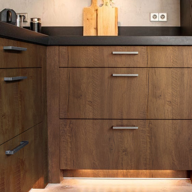 厨房防油贴纸灶台贴纸自粘加厚耐高温吊柜门改色仿木纹防水油防潮