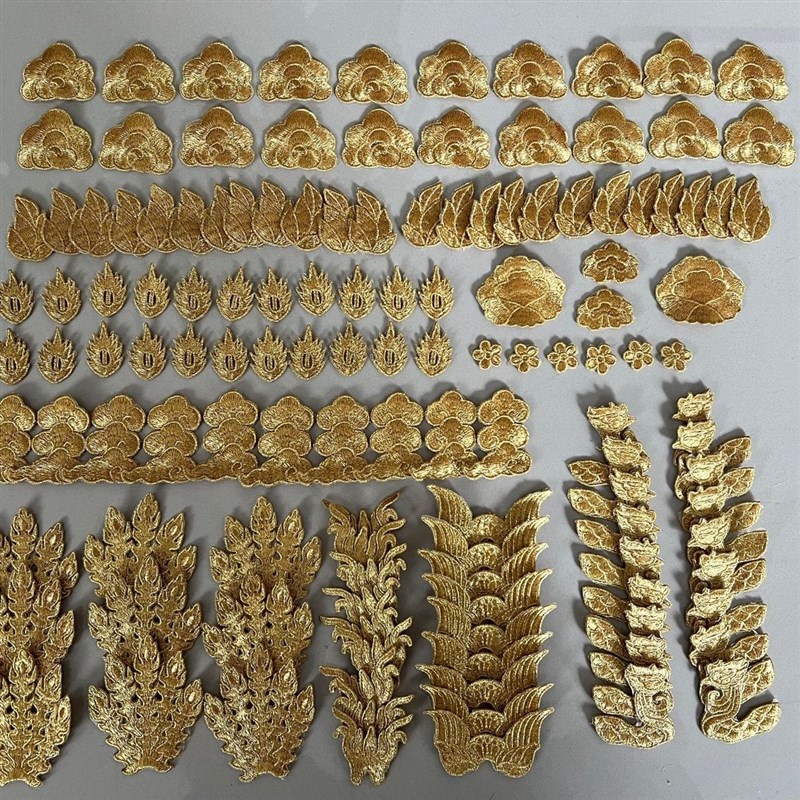 金色绣片 十二龙九凤冠 国风新娘凤冠 diy手工材料 配件 创意明制