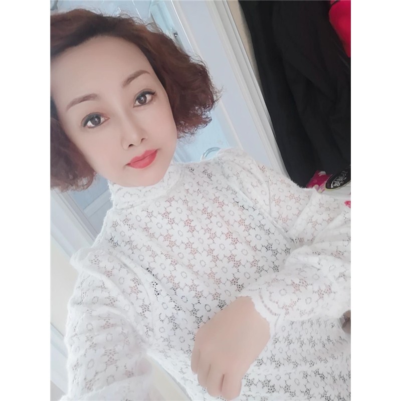 2021春秋新款半高领加厚磨毛蕾丝打底衫女内搭洋气灯笼袖网纱上衣