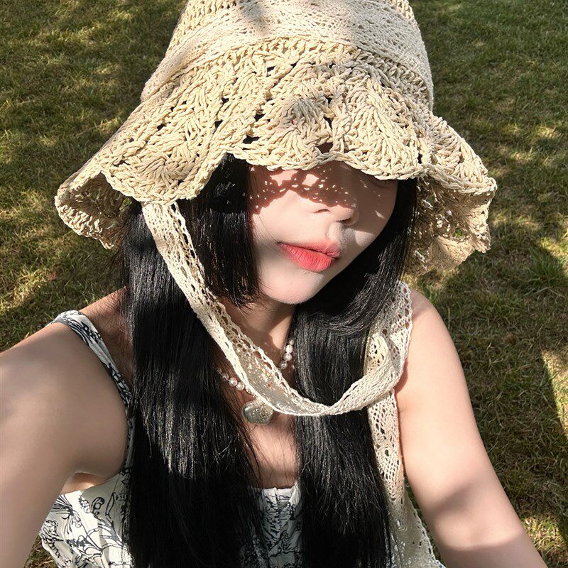 蕾丝绑带草帽女2024新款手工编织渔夫帽夏季沙滩海边度假太阳帽子