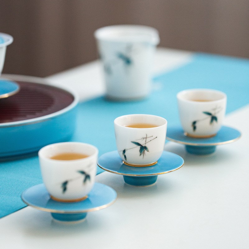 手绘茶杯陶瓷家用品茗杯日式白瓷主人杯单杯杯垫功夫茶具茶杯套装