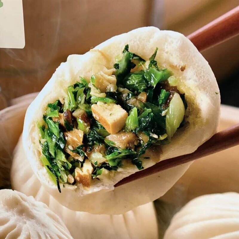 上海城隍庙 春风松月楼 净素香菇菜包子 烧麦八宝饭海棠糕