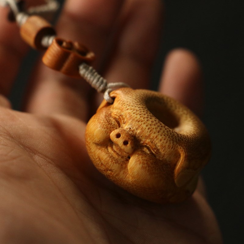 精品纯手工雕刻天然竹根小猪头挂件竹雕把玩小挂件手机挂件竹根雕
