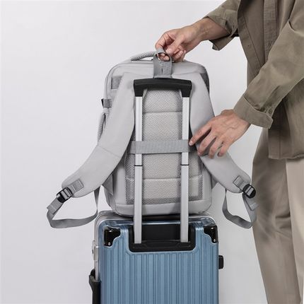 登山包笔记本电脑包双肩包男新款大容量J商务休闲包出差旅游手提