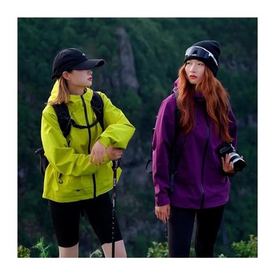 黄色户外冲锋衣亮色三合一羽绒服小个子短款外套女防水防风登山服