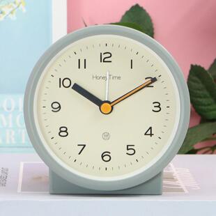 桌面小闹钟学生用台式钟表静音儿童初中生时钟高中生迷你专用男孩