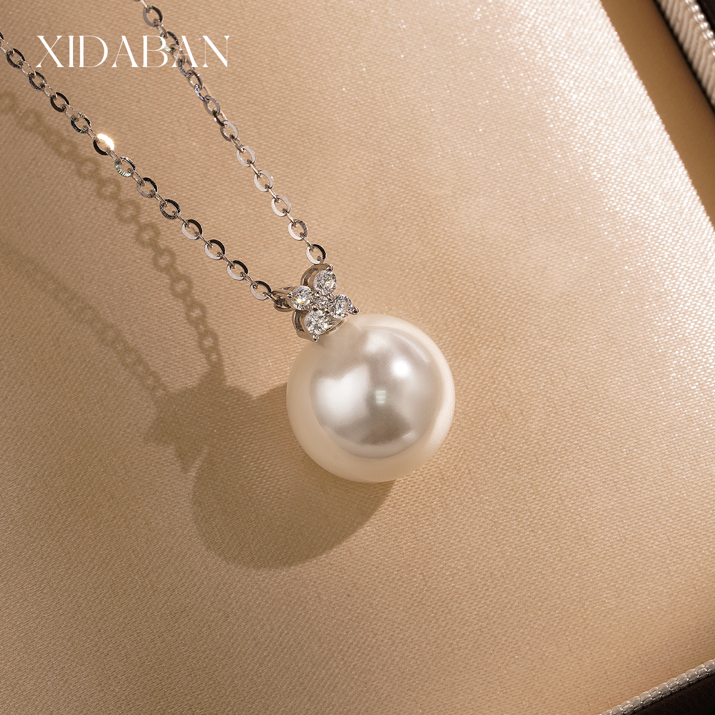 西大班四叶草珍珠吊坠项链锁骨链