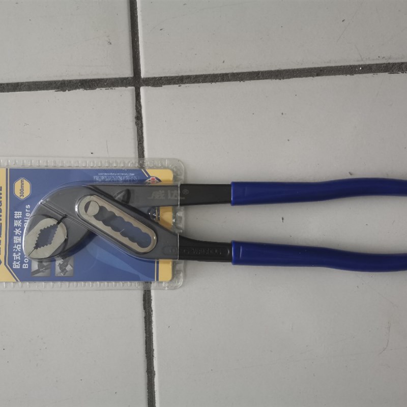 水泵钳 优质合金钢一次性锻造成 代替管子钳使用 方便快捷