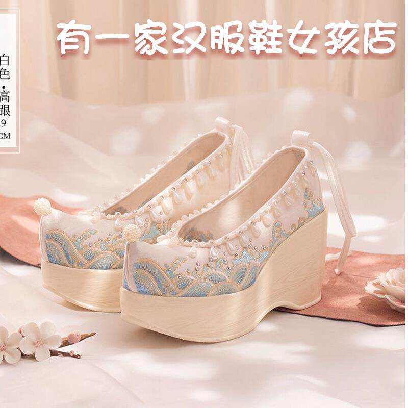 新品原创高跟汉服鞋子女内增高厚底珍珠串珠绣花鞋搭配旗袍鞋秀禾