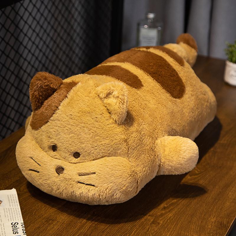 推荐可爱猫咪抱枕睡觉夹腿