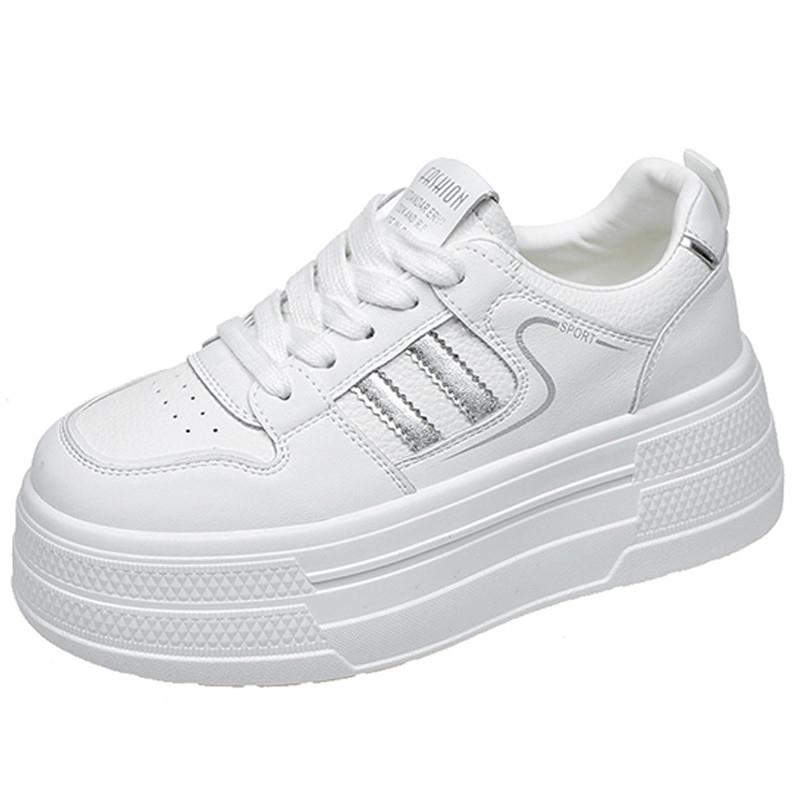 新品小白鞋女款配裙子2025