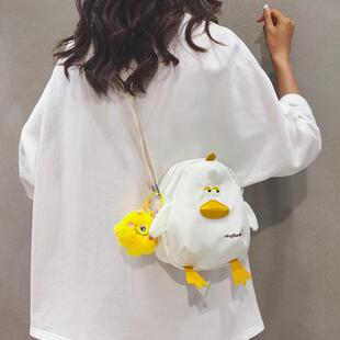 新品儿童挎包女童包包时尚新款可爱少女大童小包女孩春游背包斜挎