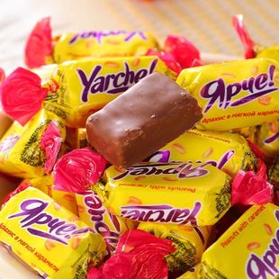 俄罗斯KDV黄花生巧克力旗舰店脆香花生能量糖果盒装网红休闲零食