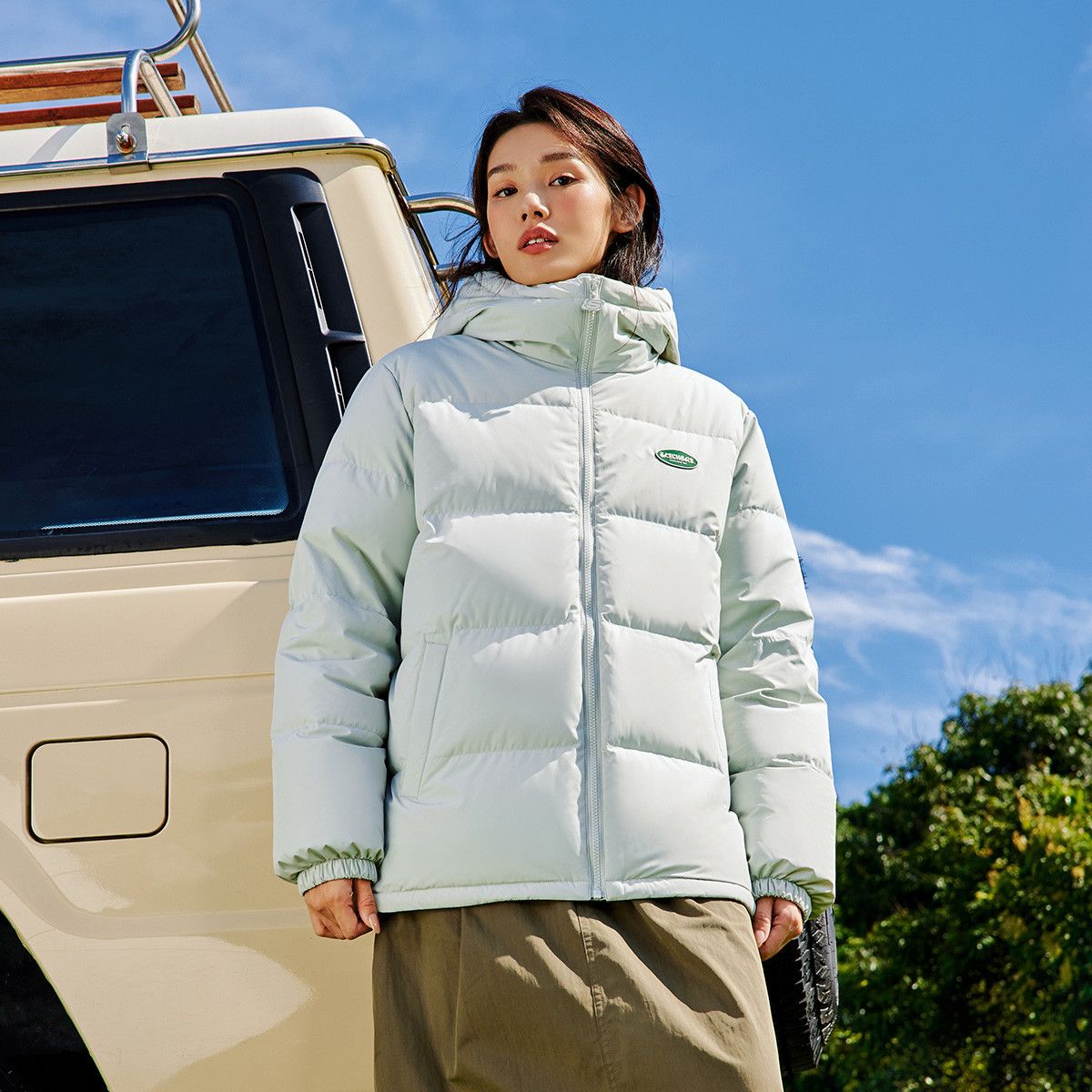 Skechers户外运动短款羽绒服