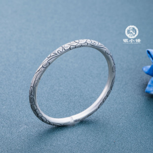 荣柯 大理银小锤古法手工錾刻牡丹花枝圆形999足银手镯女/可定制