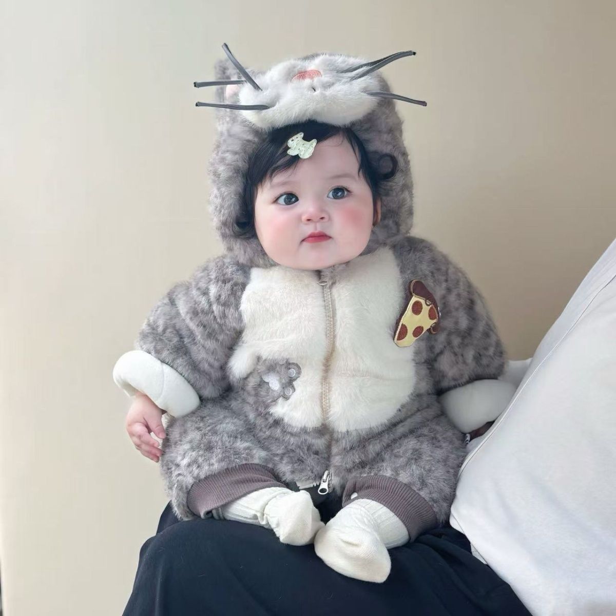 婴儿衣服冬季连体衣满月百天加绒加厚棉衣外出服超萌可爱卡通爬服