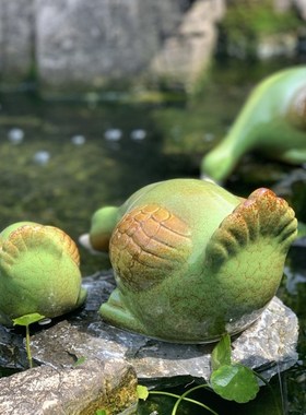 户外陶瓷动物可爱鸭子喝水摆件庭院花园水池鱼池水景装饰造景布置