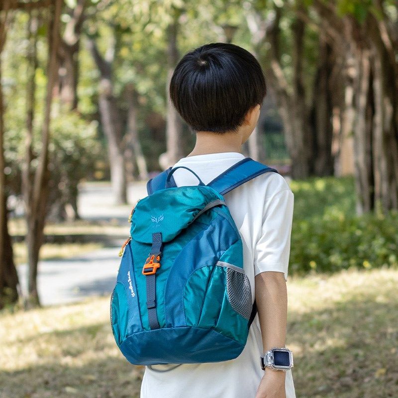 户外儿童旅游背包l轻便男孩外出旅行登山双肩包小学生书包春游研,箱包皮具/热销女包/男包,双肩背包,淘宝优惠券,粉丝福利购,淘宝优惠卷