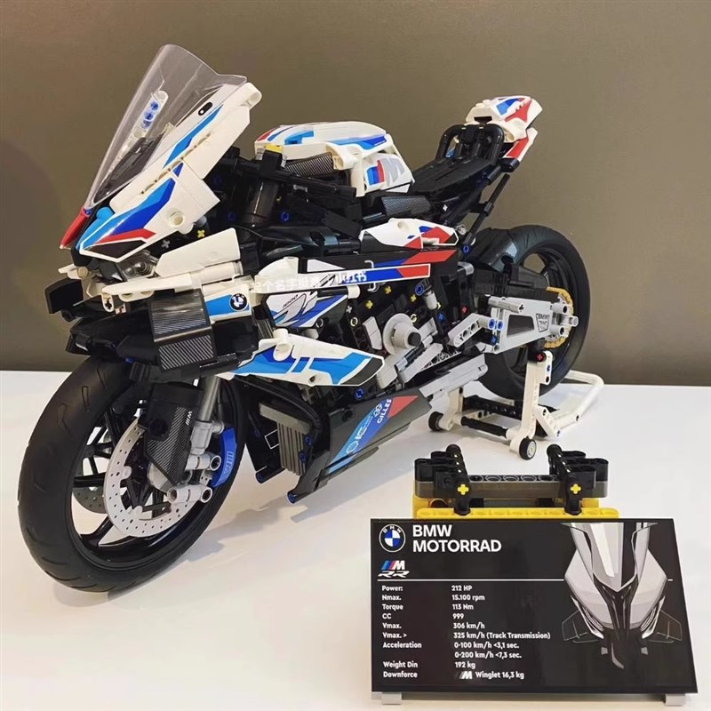 宝马摩托车M1000R积木拼装模型成人高难度男孩益智玩具生日礼物