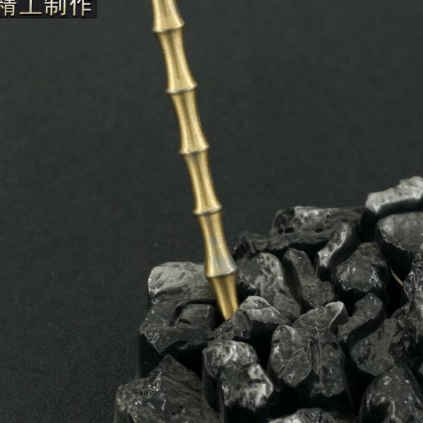 水浒传影视周边呼延灼水磨八棱钢鞭22CM全金属工艺品摆件模型