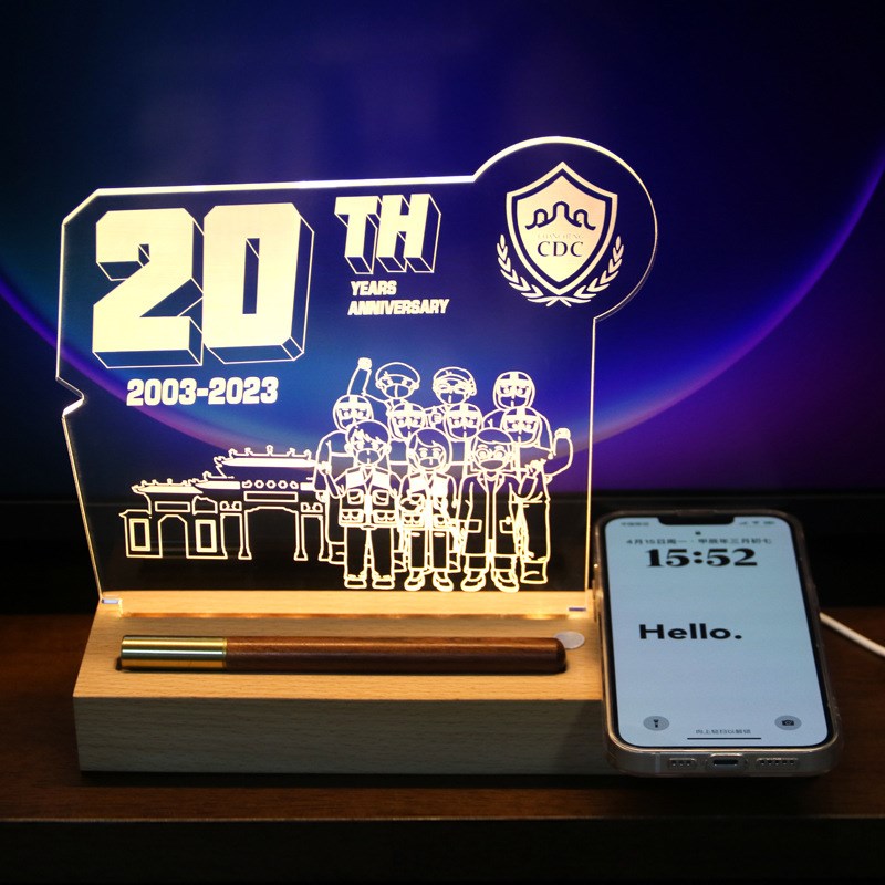 校园毕业季定制亚克力小夜灯大学周年纪念活动伴手礼桌面发光摆件