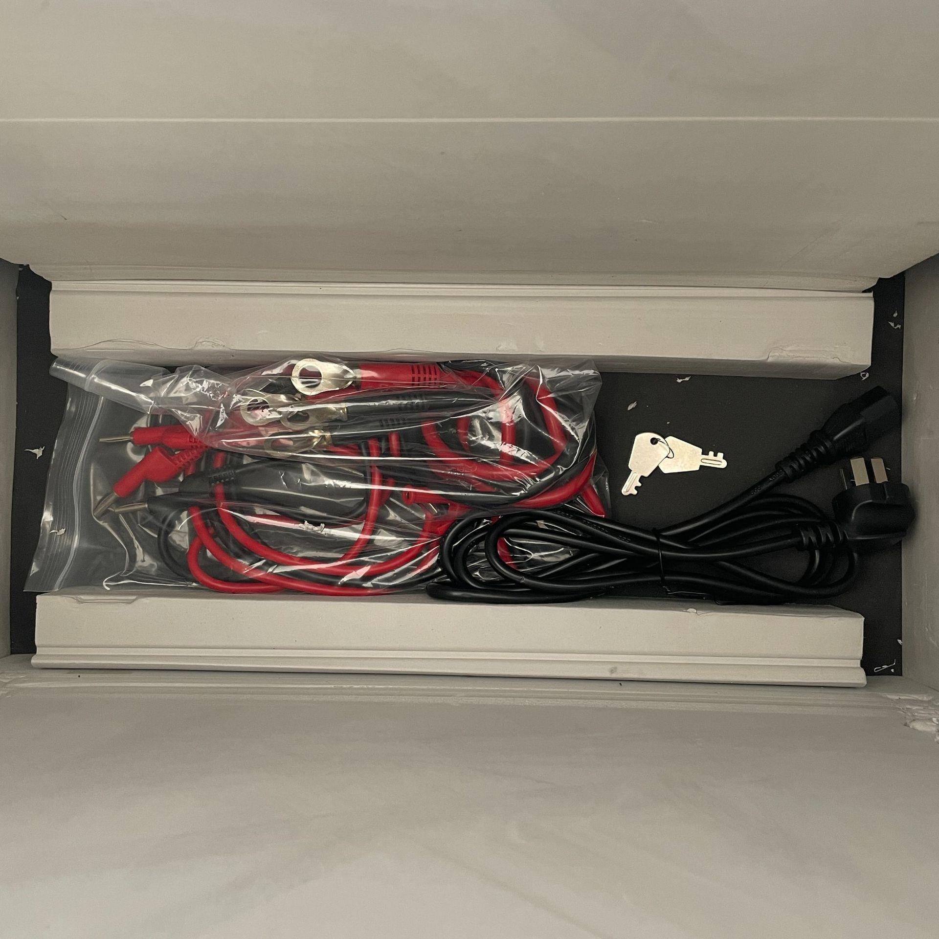 多功能校准仪智能仪表数显直流电交流电电压电阻校验仪三用万能表