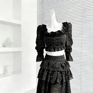 烟熏桃桃Embertia法式复古度假重工手绣蕾丝拼接短上衣半身裙套装