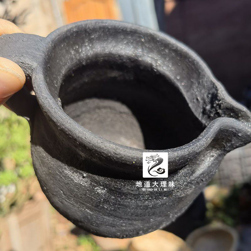 大理烤茶罐白族传统雷响茶土罐云南特产手工黑陶罐围炉煮茶壶家用