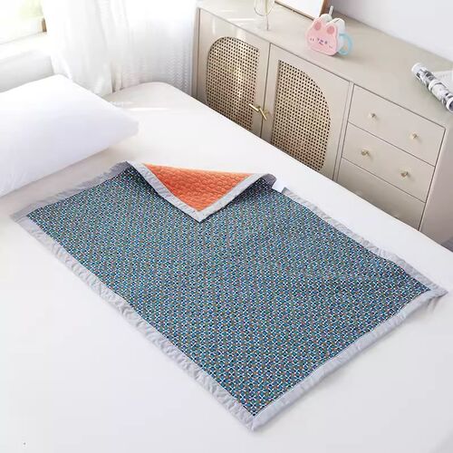 纯棉姨妈床垫女宿舍学生垫生理期专用垫不隔尿经期可机洗家用床垫