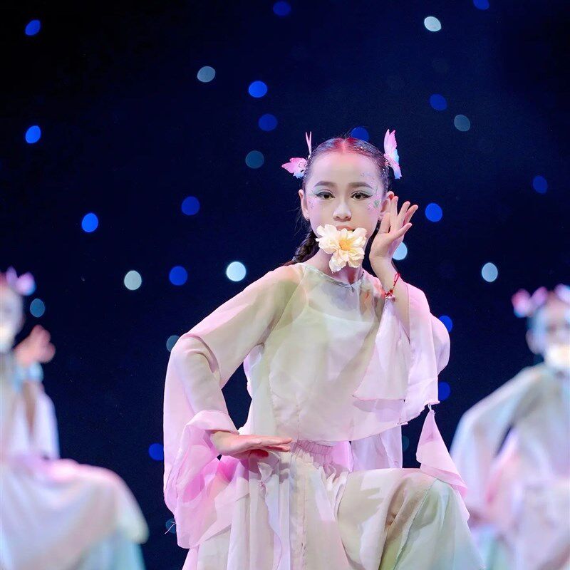 儿童古典舞簪花引演出服荷花醉花荫桃花笺伞舞采莲中国风舞蹈服女
