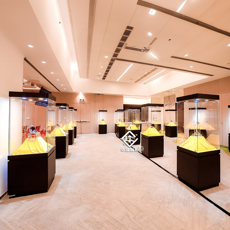 产品玻璃柜台木质珠宝首饰展示柜古董玉器陶瓷博物馆文物展览柜台