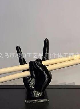 创意摇滚鼓手笔插 架子鼓鼓槌收纳架 家居桌面趣味装饰摆件货源