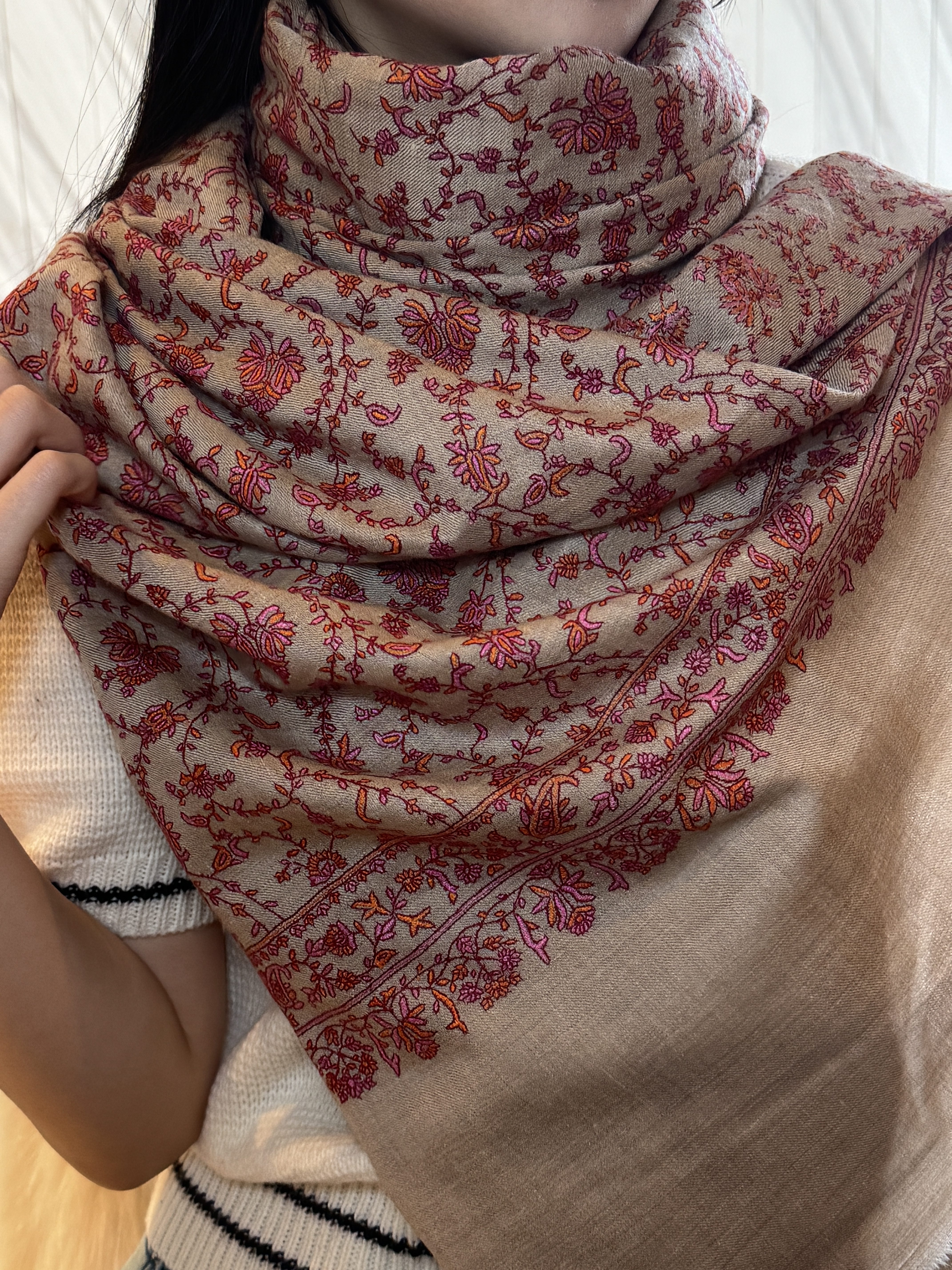 温柔复古原绒色少女粉色精品藤蔓刺绣克什米尔手工披肩围巾,个性定制/设计服务/DIY,针织类定制/加工,淘宝优惠券,粉丝福利购,淘宝优惠卷