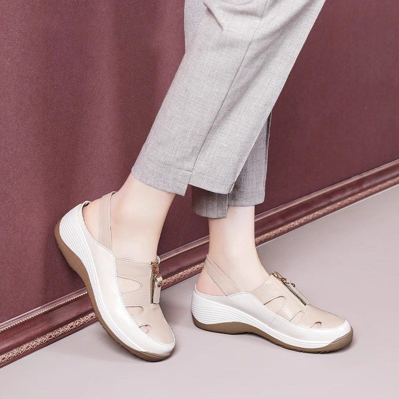 爆款包头凉鞋女夏2025新款镂空透气中老年皮鞋软底V妈妈鞋坡跟女,女鞋,罗马凉鞋,淘宝优惠券,粉丝福利购,淘宝优惠卷