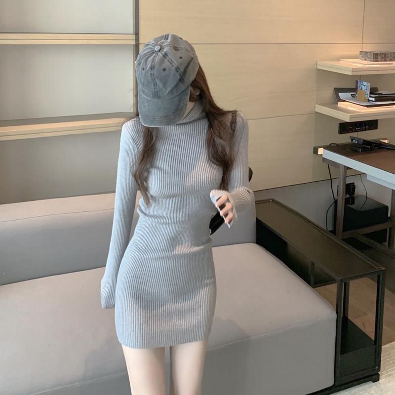 新品高领毛衣针织连衣裙女秋冬配大衣小个子修身内搭包臀紧身打底