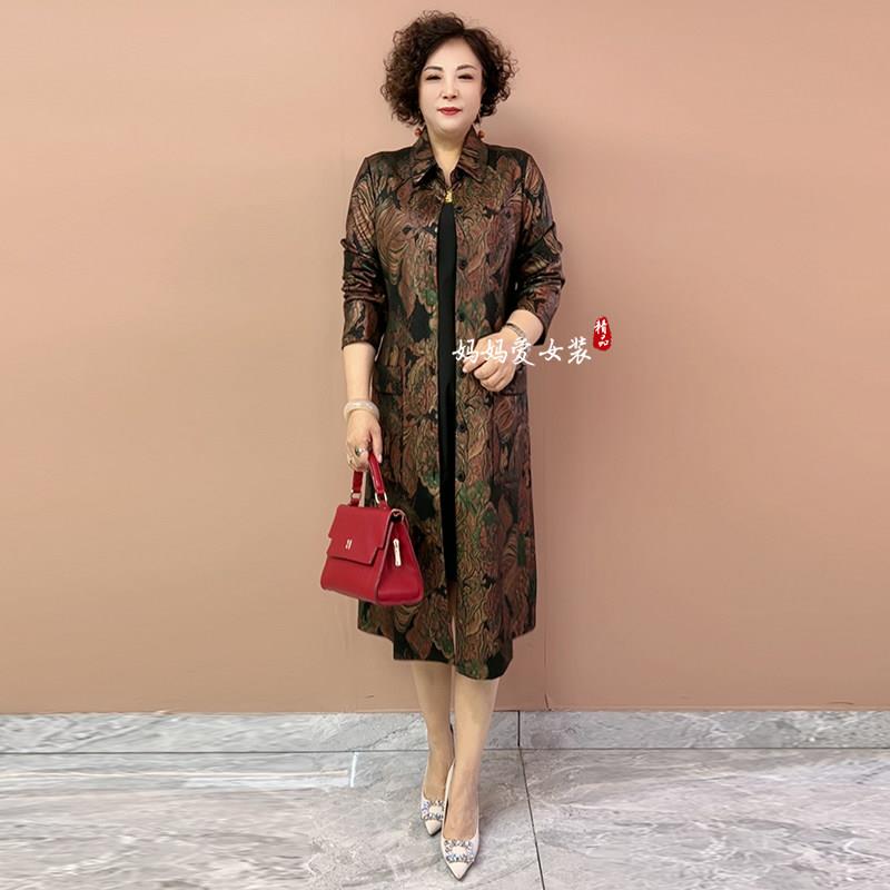 新品中年妈妈秋装时尚翻领风衣外套女中长流行花色阔太太宽松开衫