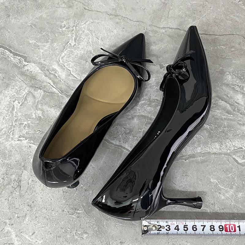 新品黑色尖头高跟鞋女夏细跟2026新款小香风配裙子鞋子蝴蝶结法式