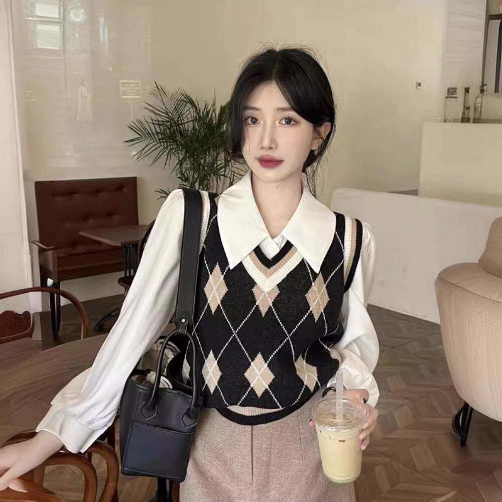 新品白色衬衫女长袖小个2026新款内搭职业高级感独特潮好看白衬衣
