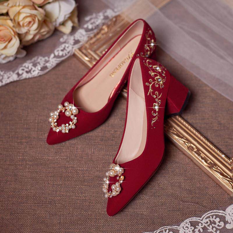 新品春夏秀禾服婚鞋女2026新款酒红高跟结婚鞋不累脚新娘鞋大码41