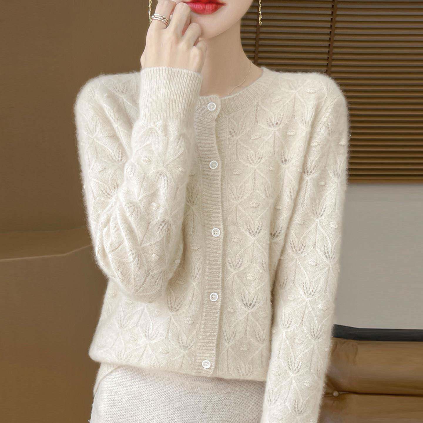 新品胖mm春秋大码女士外搭100纯羊毛针织开衫早春高级感短款毛衣