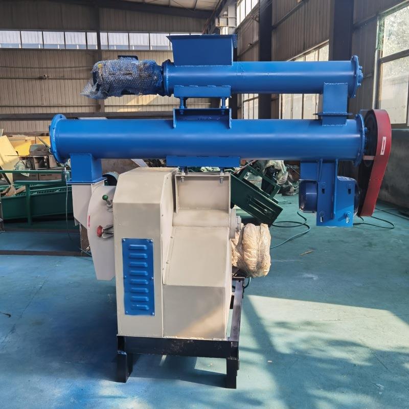 鸡鸭鱼兔子用平模造料机家用型颗粒饲料机养殖饲料机