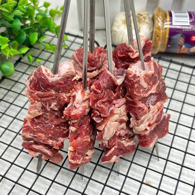 新品钢签手工牛肋条串商用半成品安格斯牛肉串油炸烧烤食材烤肉串