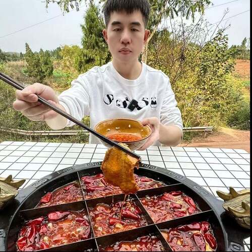 偏科生火锅底料重庆麻辣牛油火锅底料文成麻辣特辣圣诞节旗舰店