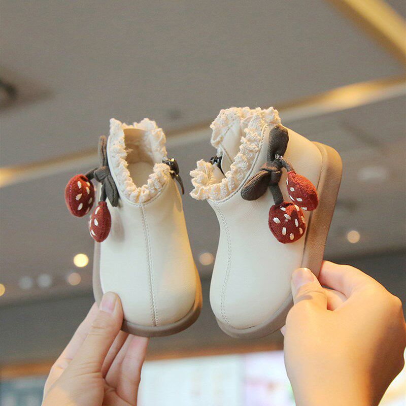 秋冬季加绒女宝宝小皮鞋1一2-y3岁小童公主短靴子软底婴儿二棉鞋