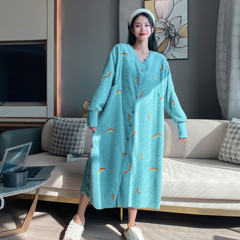 大码孕妇睡裙进产房冬珊瑚绒哺乳睡衣坐月子加绒待产家居裙200斤