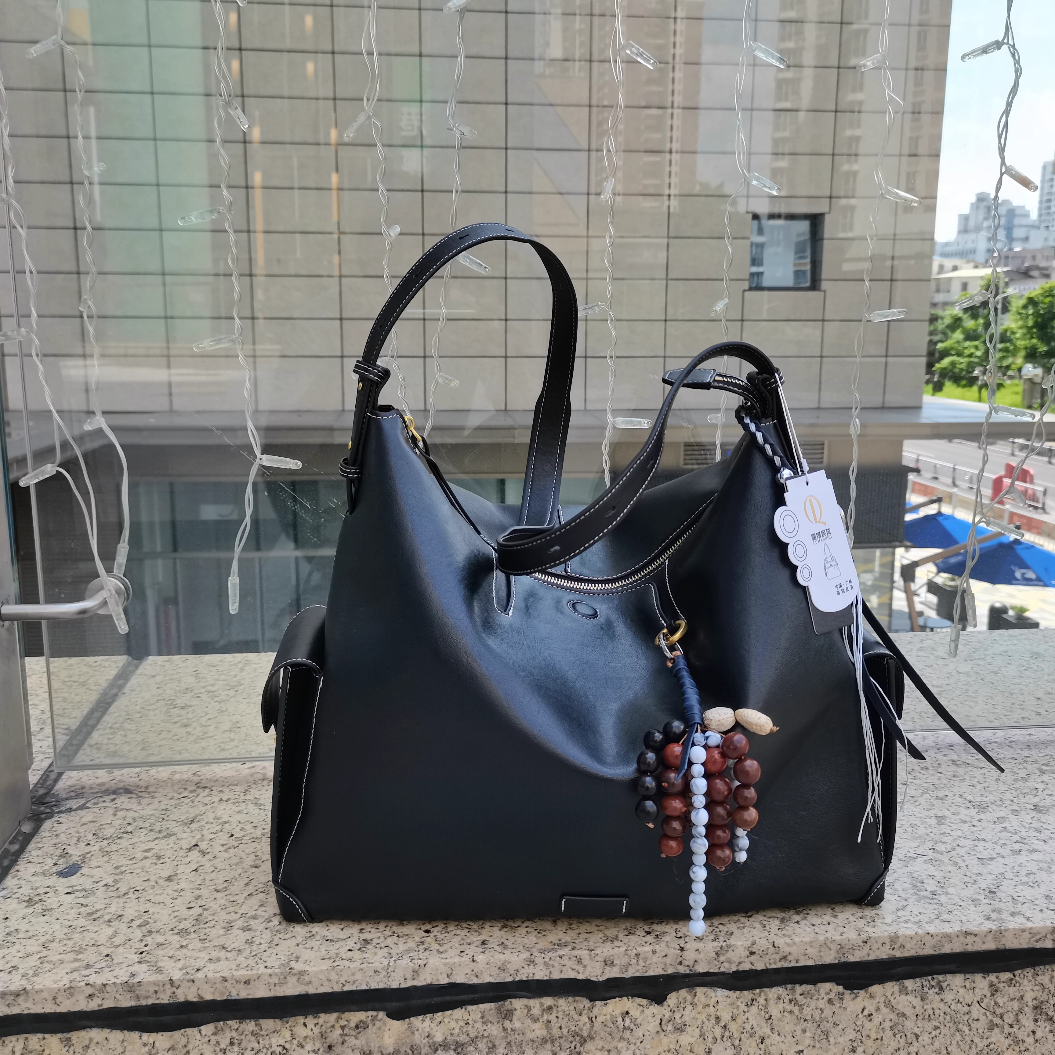 旅行hobo斜挎反绒植鞣皮电脑包