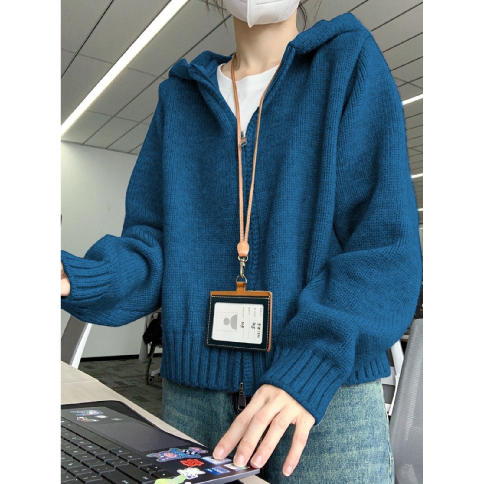 潮牌学生连帽卫衣针织开衫毛衣女秋冬时尚软糯纯色百搭外套上衣厚