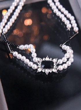 复古女串珠颈链高级感珍珠锁骨链几何形镶钻气质轻奢小众女项链潮